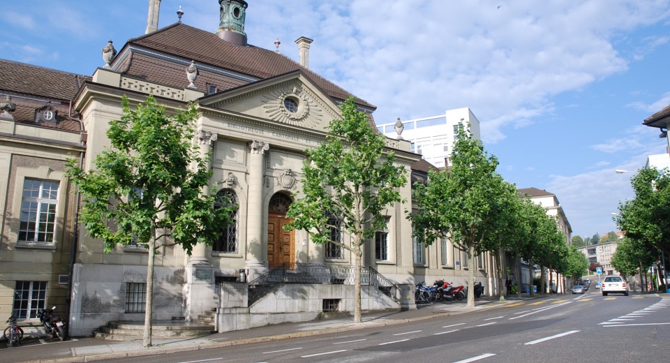 Bibliothèque cantonale et universitaire